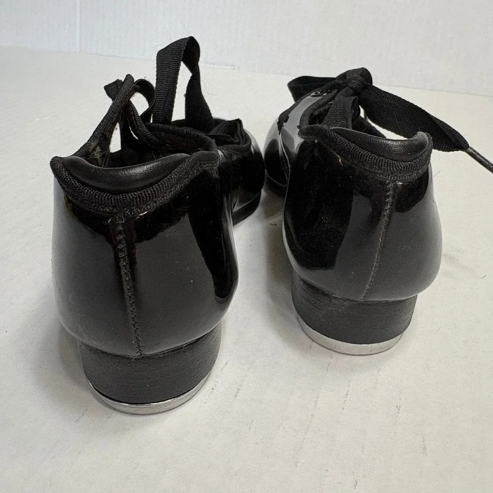 Capezio Jr. Tyette Tap Shoes Kids 2M Black Patent Ribbon Lace Up‎ N625C